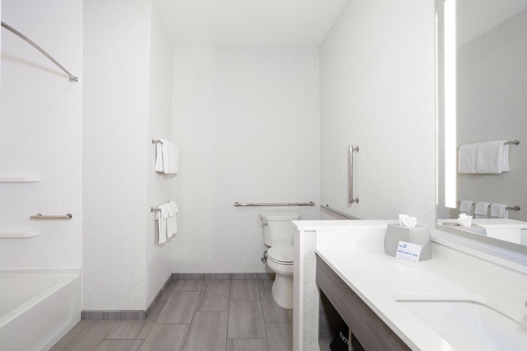 Holiday Inn Express & Suites Augusta W - Grovetown By Ihg Εξωτερικό φωτογραφία