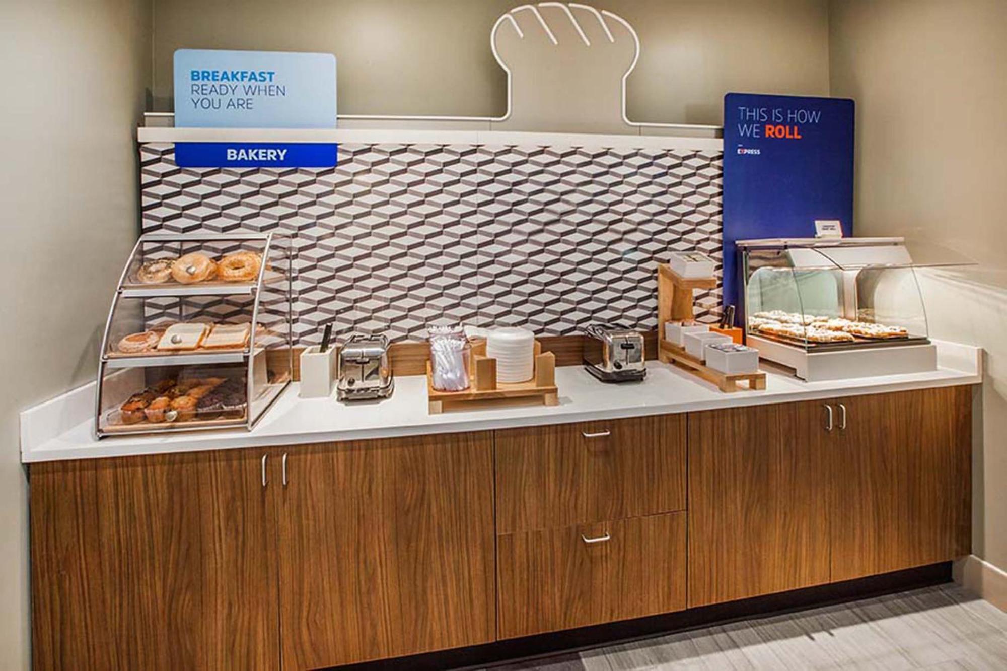 Holiday Inn Express & Suites Augusta W - Grovetown By Ihg Εξωτερικό φωτογραφία